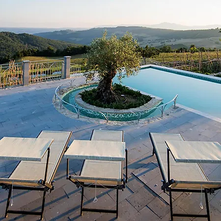 Amazing In With Private Swimming Pool, Be Inside Or Outside * Trevinano
